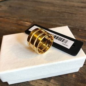 NWT Ann Taylor LOFT Wide Gold Ring